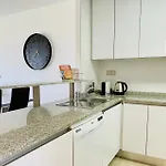 3096 Terrazas De Campoamor 公寓 *