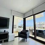 3096 Terrazas De Campoamor 公寓 *